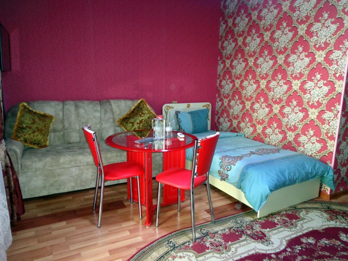Bed and Breakfast Tubram S Ailəvi Qonaq Evi Şǝki Exterior foto