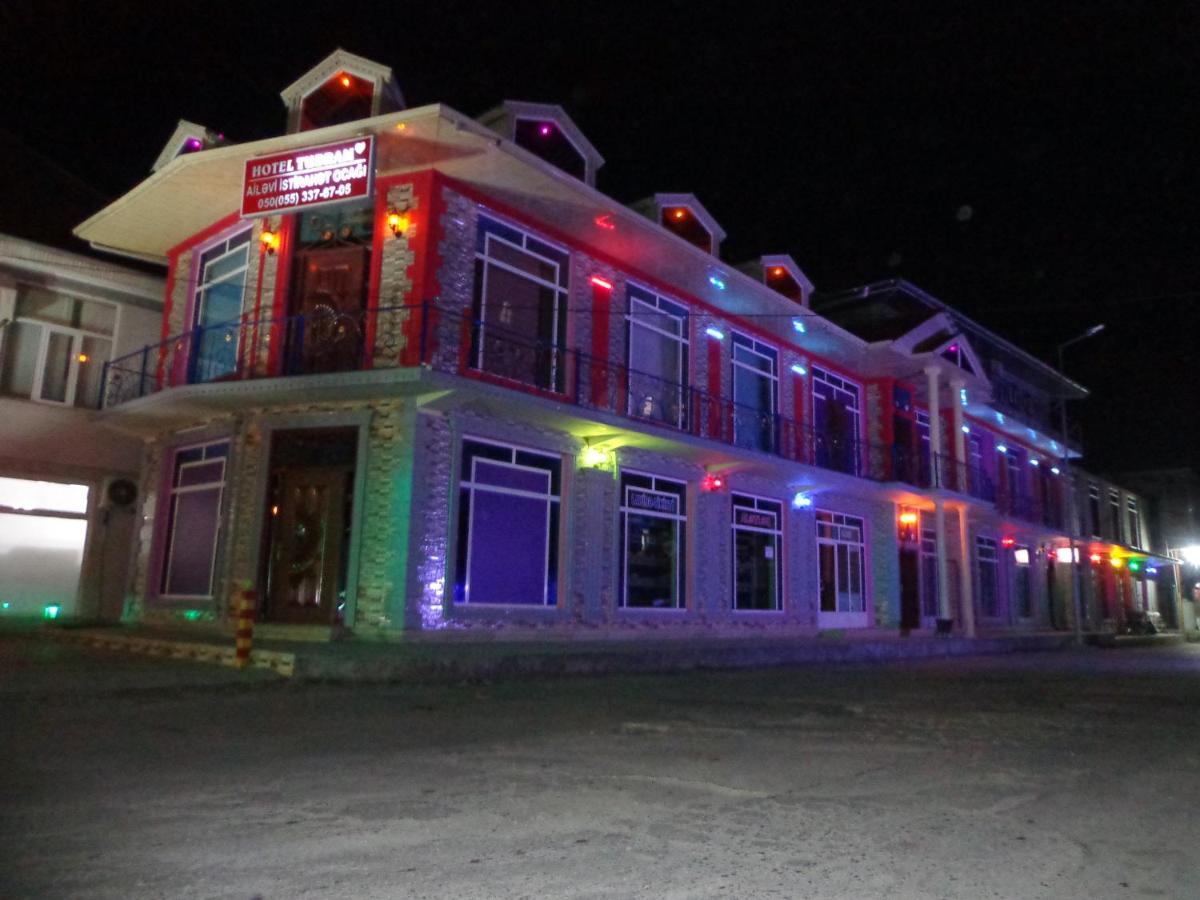 Bed and Breakfast Tubram S Ailəvi Qonaq Evi Şǝki Exterior foto