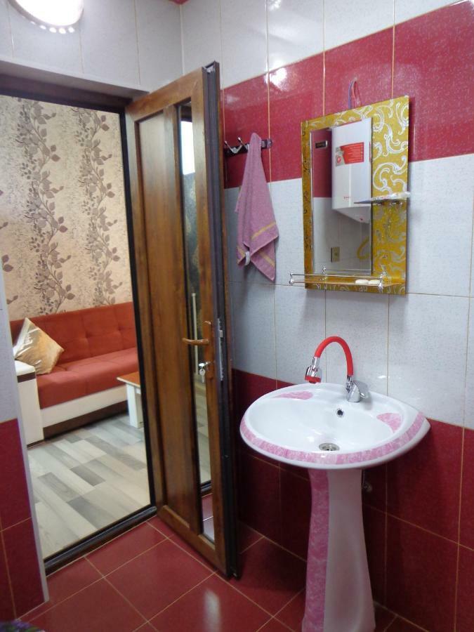 Bed and Breakfast Tubram S Ailəvi Qonaq Evi Şǝki Exterior foto