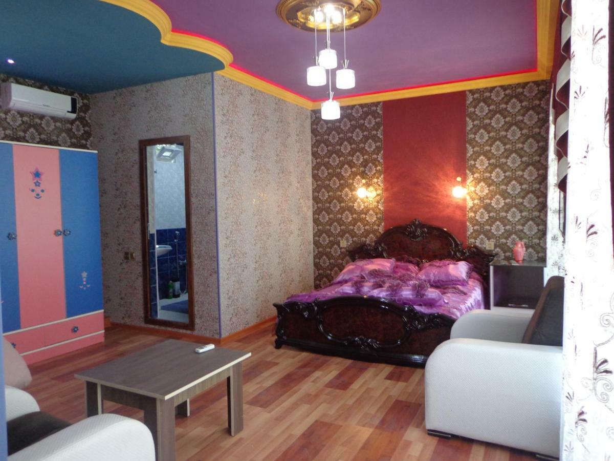 Bed and Breakfast Tubram S Ailəvi Qonaq Evi Şǝki Exterior foto