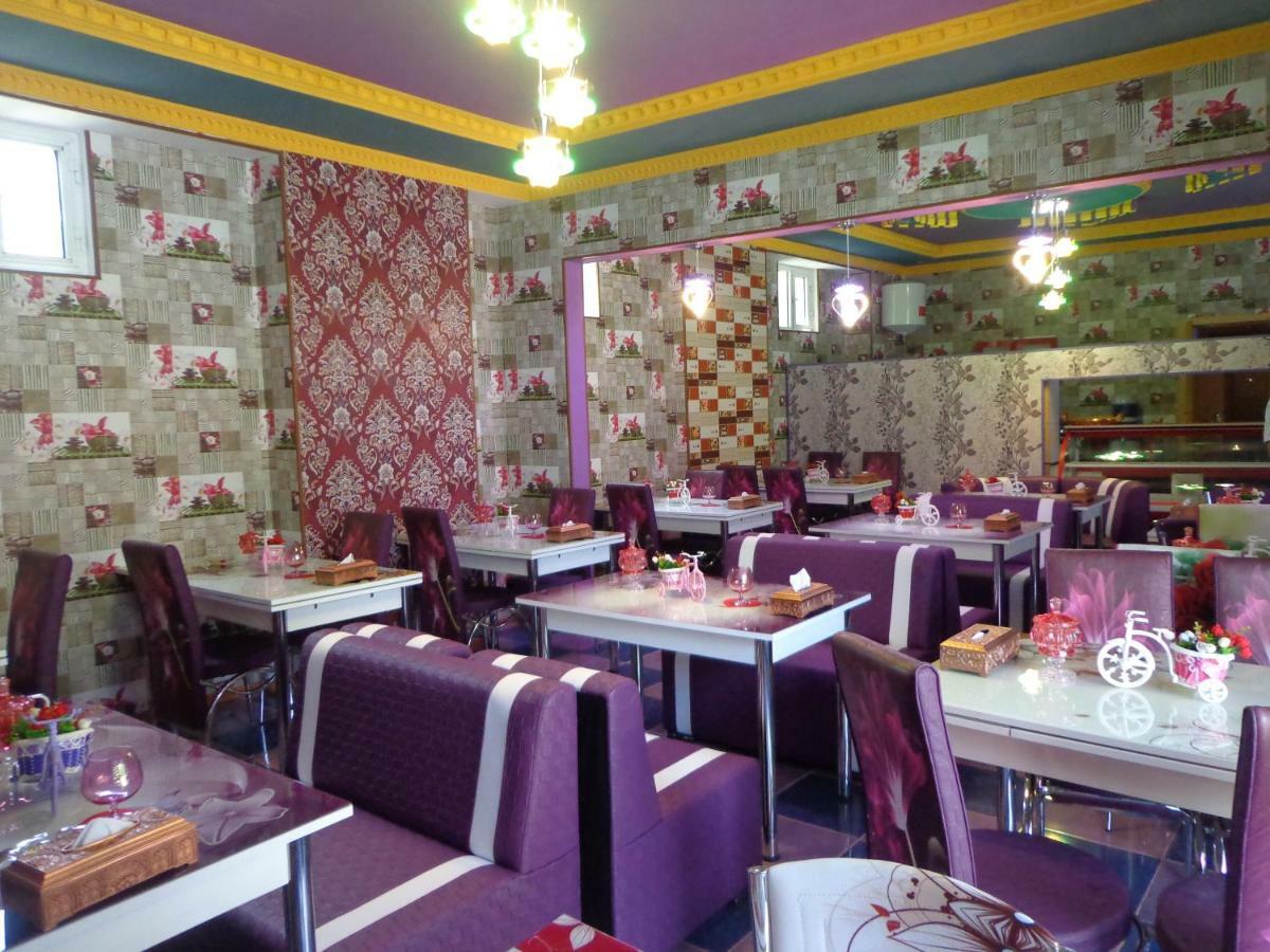 Bed and Breakfast Tubram S Ailəvi Qonaq Evi Şǝki Exterior foto